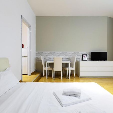 Cadorna Apartments Milán Exterior foto